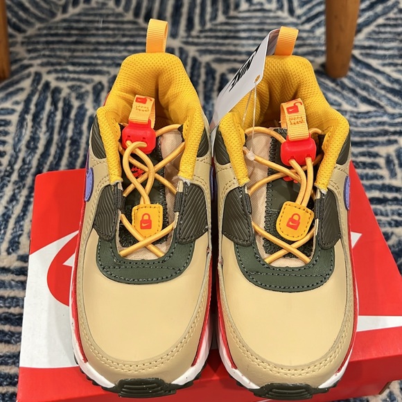 Nike Air Max 90 Toggle SE BT - Size 10C - New in Box - Picture 2 of 12